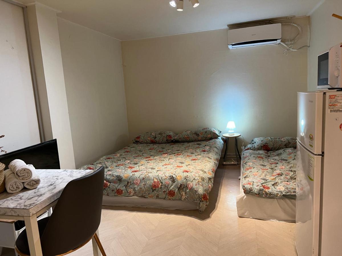 Rich House Dongdaemun Hostel Сеул Екстериор снимка